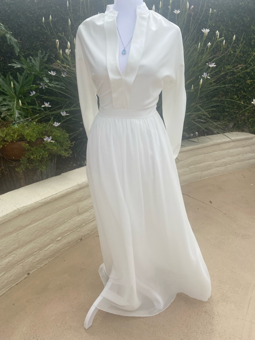Classic White Long-Sleeve Maxi Dress